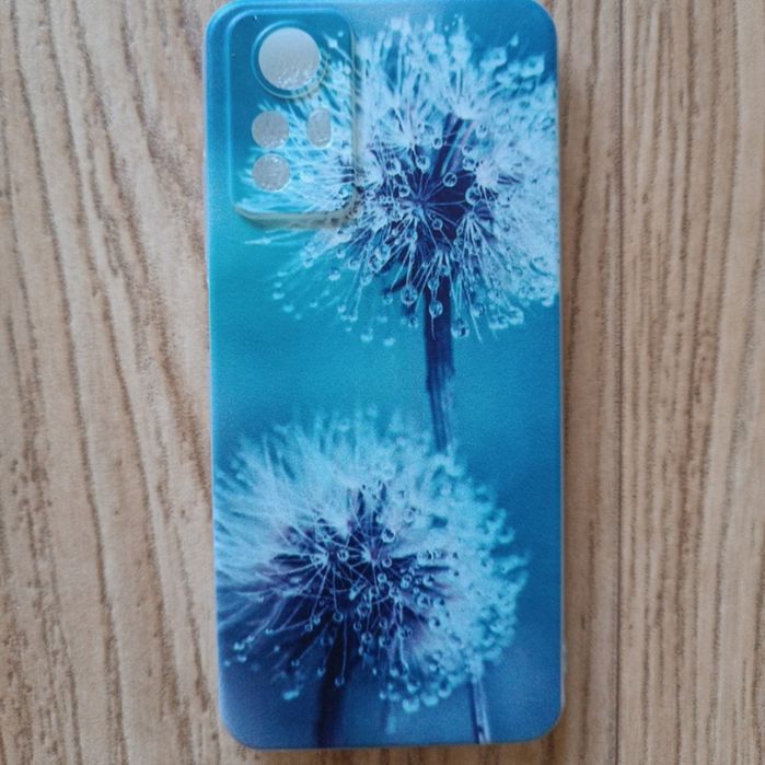 Чехлы на Xiaomi Redmi 12S