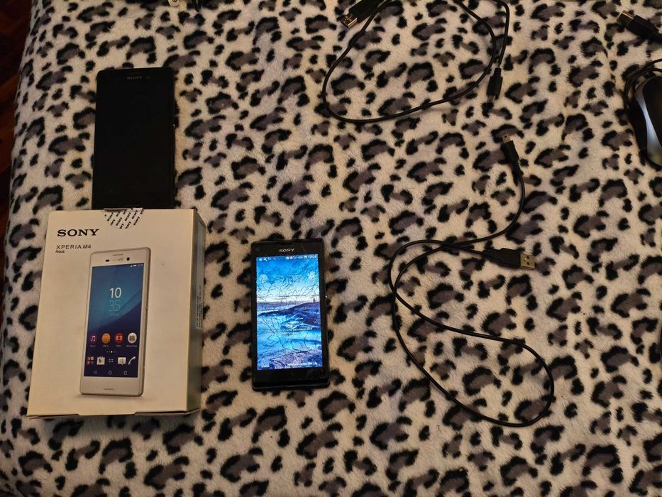 Eletrónica para peças: Telemóveis Sony, PS4, ratos, cabos