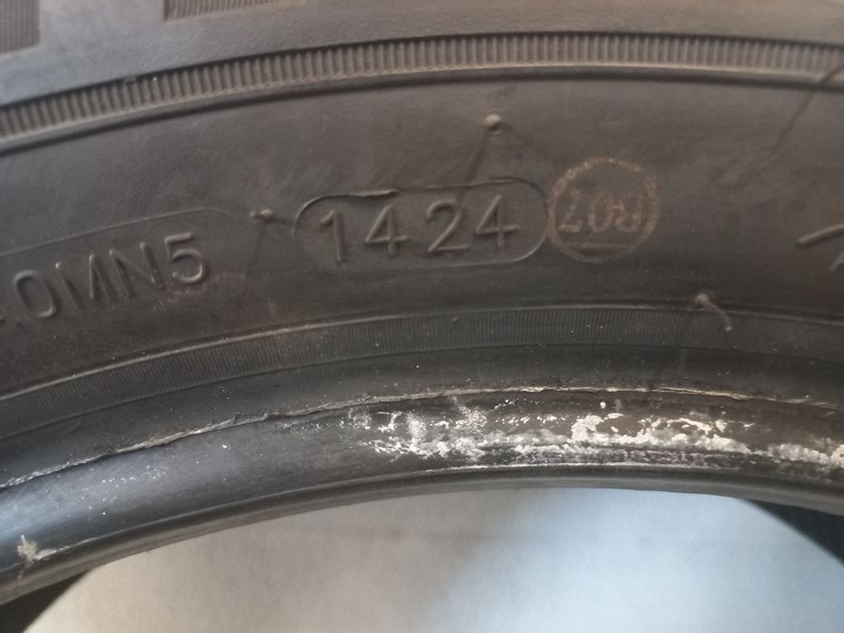 Nowe opony wzmacniane Radar 215/60/17C 109/107T