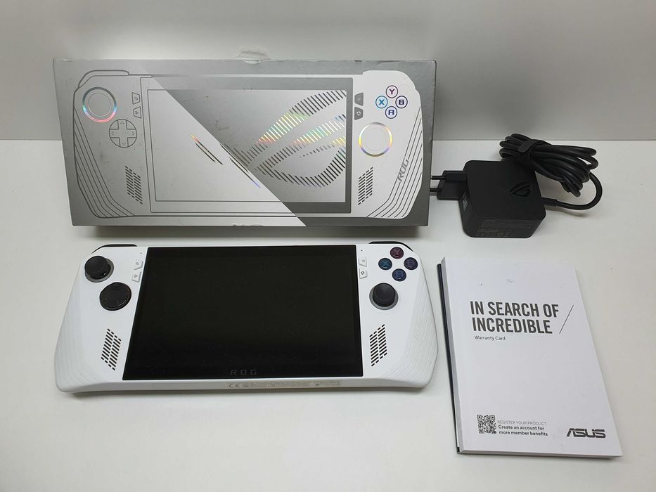 Konsola ASUS ROG Ally RC71L-NH001W - AMD Ryzen Z1 Extreme 7” FHD IPS