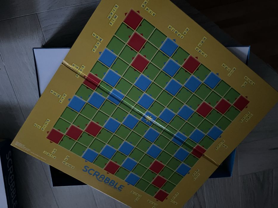 Gra Scrabble junior (skrable)