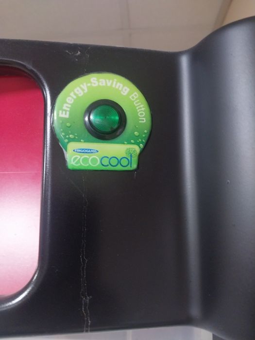 Холодильна вітрина відкритого типу (горка), робоча для магазину, кафе.