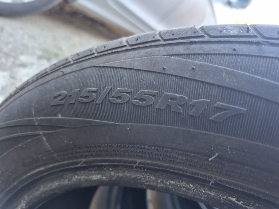 Резина літня 215/55 r17