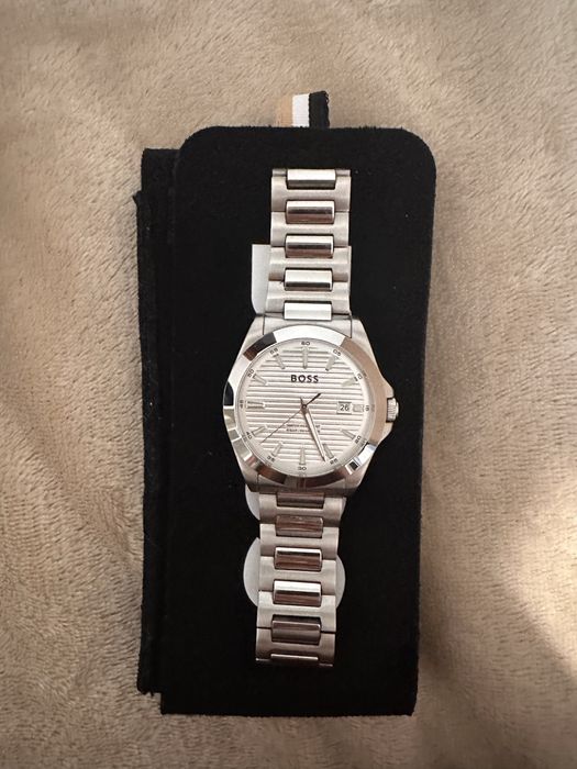 Relógio HUGO BOSS - Como novo com garantia