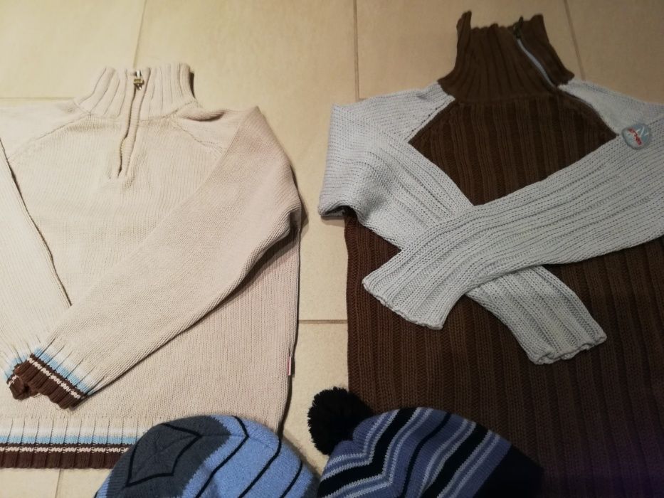 Zestaw 2 sweterki i 2 czapki dla chłopca rozm.140
