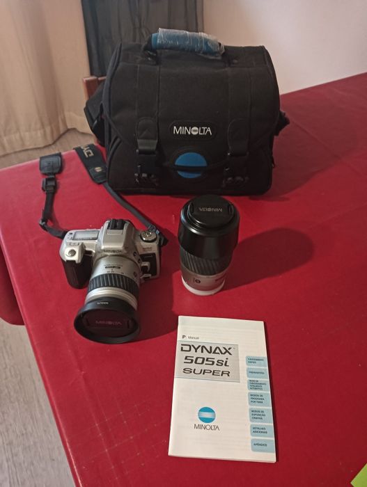 Máquina fotográfica Minolta Dynax 505si super