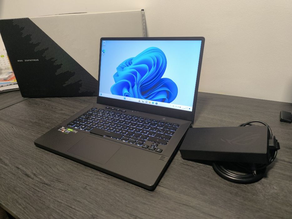 Asus zephyrus R7 3050RTx 24 Ram 1TB 3x S/ Juros