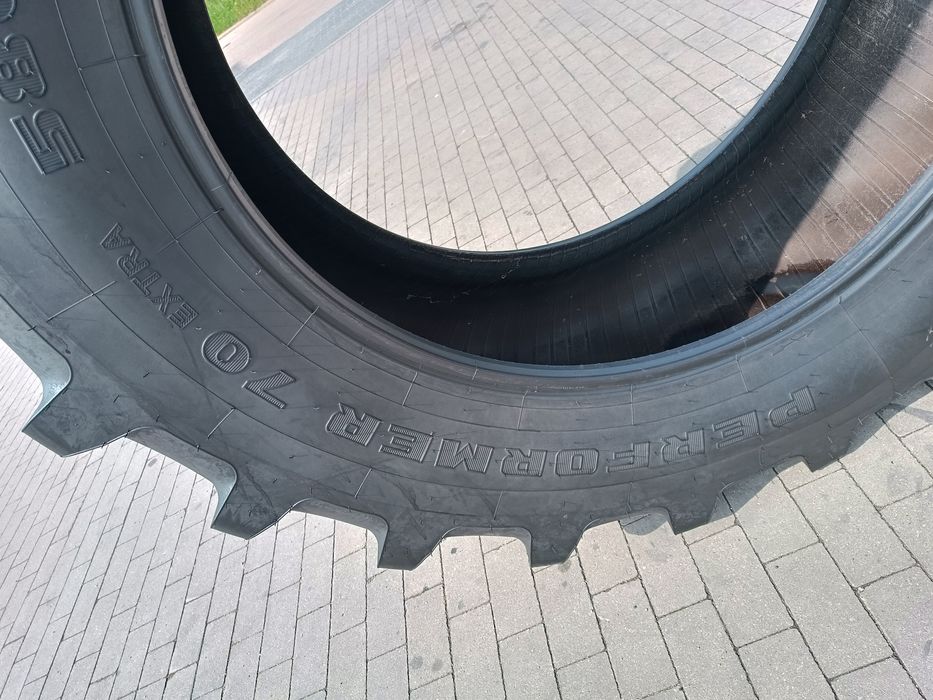 580/70R42 Firestone Performer 70 Extra