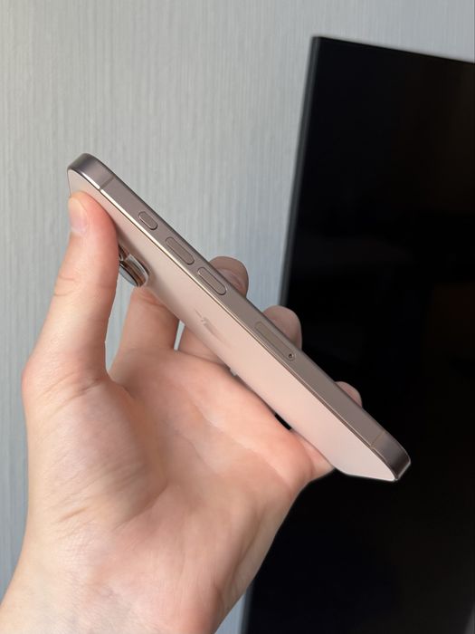 Продам Apple Iphone 16 Pro 256GB Desert Titanium 90% Ідеальний стан Neverlock Фіз.сім.