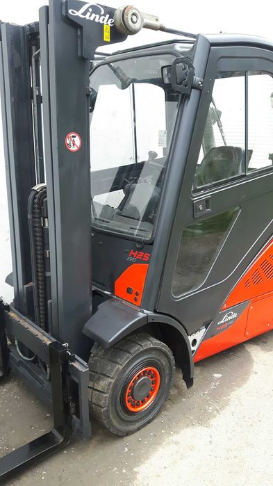 Wózek widłowy Linde H25D Triplex