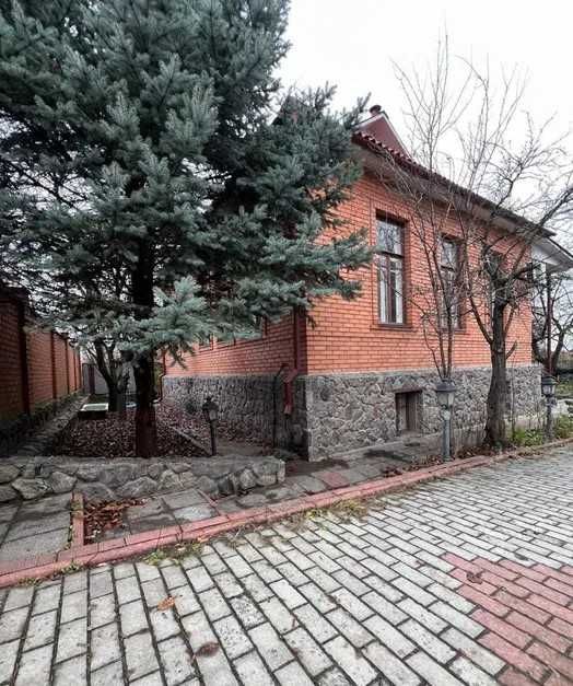 Продам 2-х этажный ДОМ ! Холодная Гора. Метро в 10 мин РОВНЫЙ уч-к