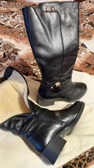 Сапоги зимние, женские.