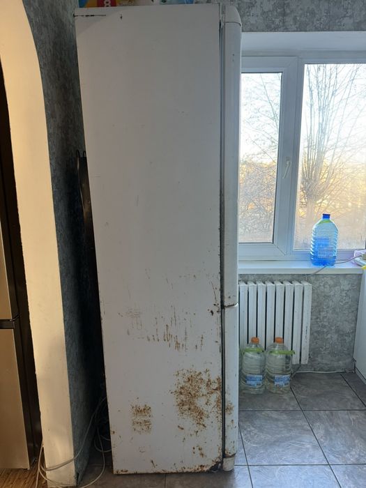 Холодильник вживаний