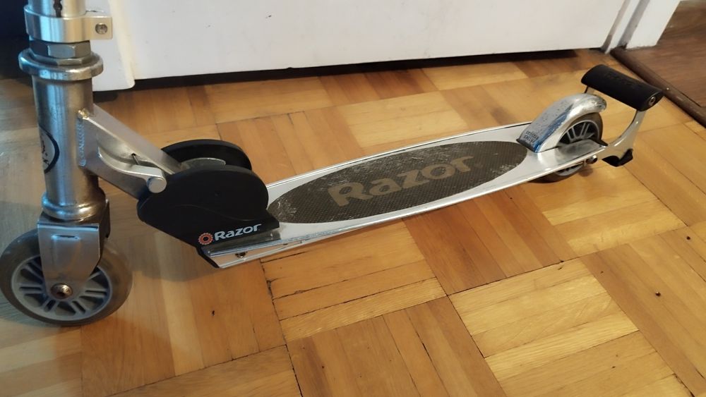 HUlajka profesjonalna RAZOR