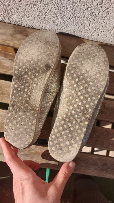 38 Toms błyszczące buty wiosenne