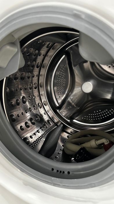 Знижка!!!Пральна сушильна машина 2в1. З додатковий баком LG F16WD128GH