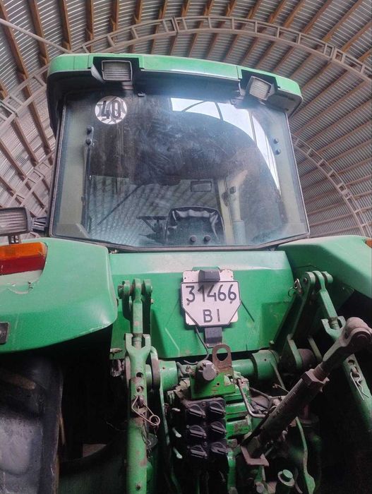 Трактор John Deere 8400 1995