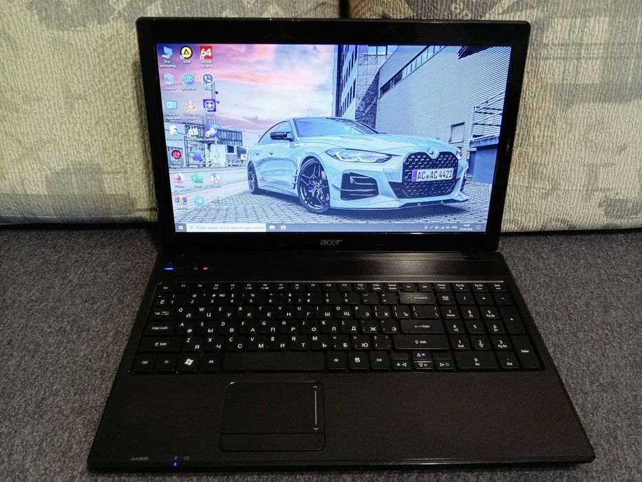 15.6"батарея 2 години,PentiumT4400,4GBDDR3,250HDD,4500MHD ноутбук Acer Aspire 5336