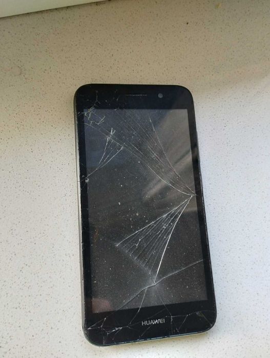 Huawei на запчастини