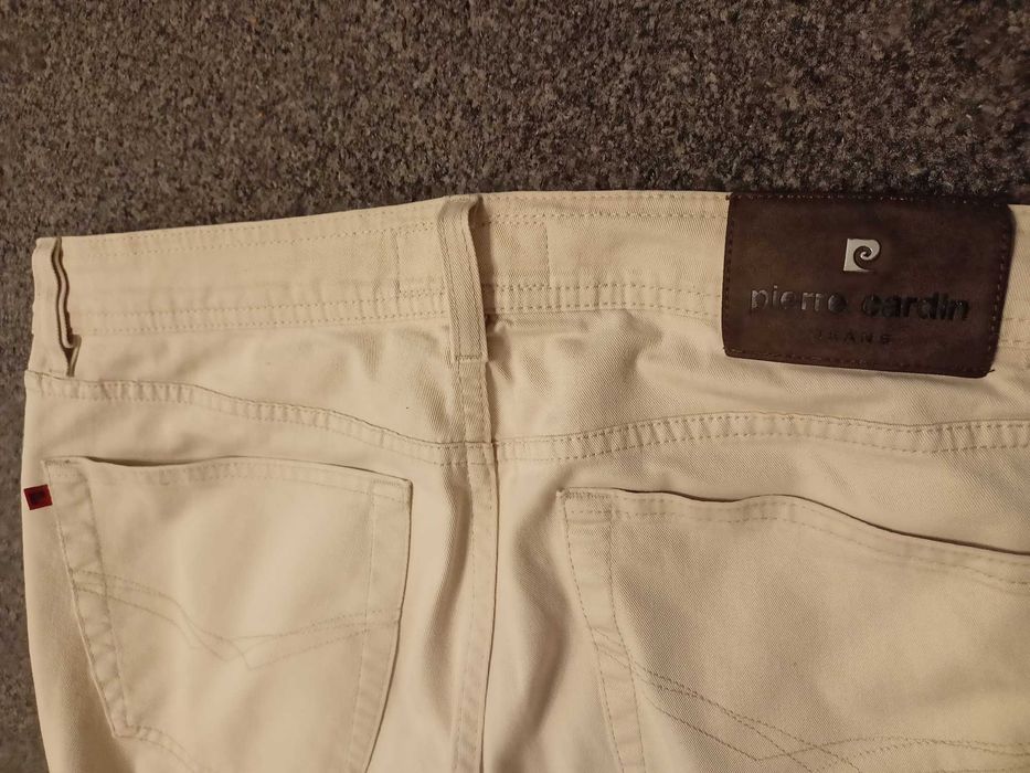 Spodnie Pierre Cardin rozm. W34L30 beżowe/kremowe, idealny stan,męskie