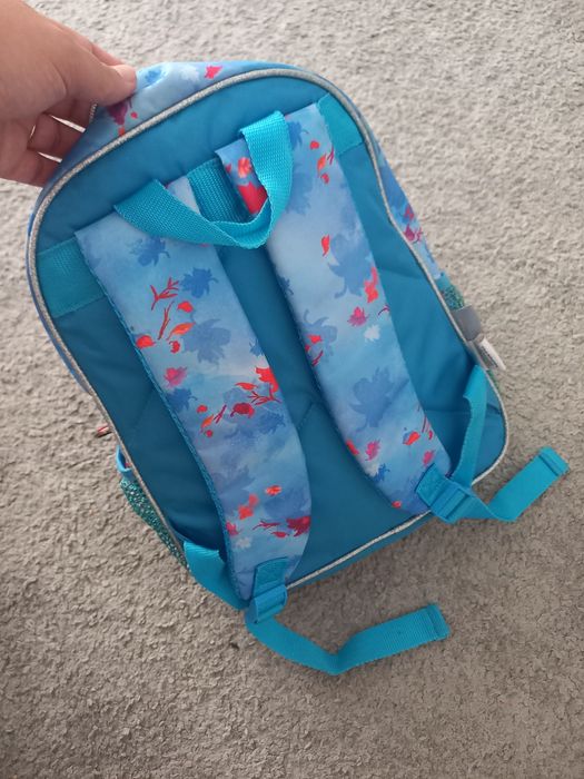 Mochila frozen excelente estado