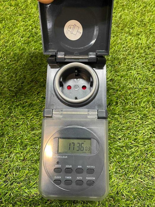 Programator czasowy Brennenstuhl tygodniowy elektroniczny IP44