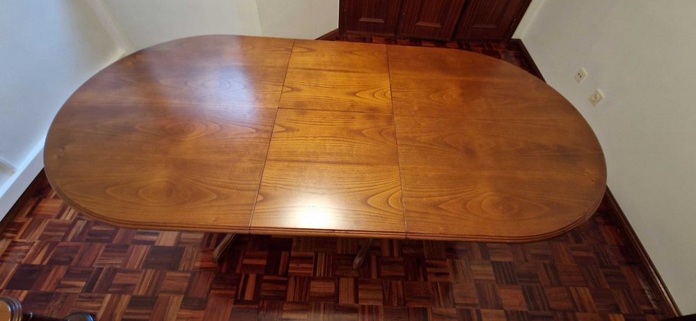 Mesa pés de galo