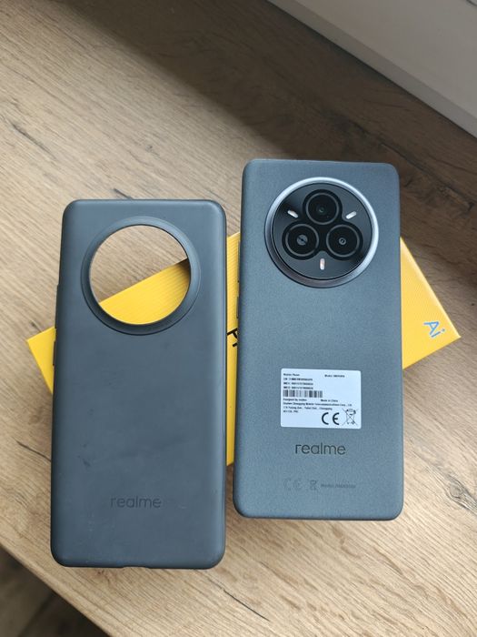 Telefon w stanie idealnym realme 14 pro