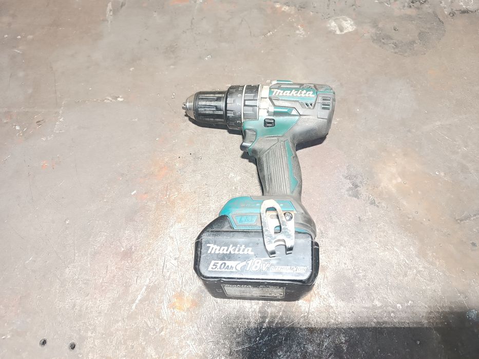 Шуруповерт Makita xph12