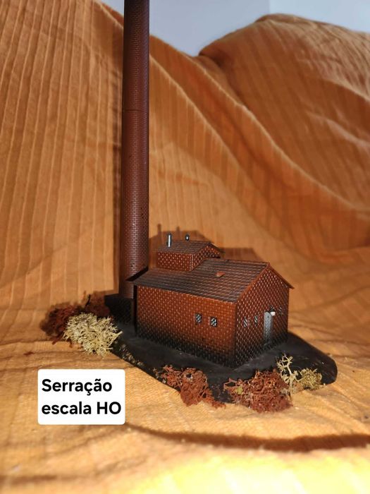 Serração á escala HO