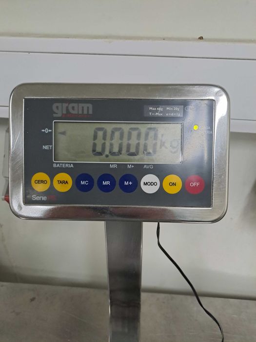 Balança industrial de bancada em inox