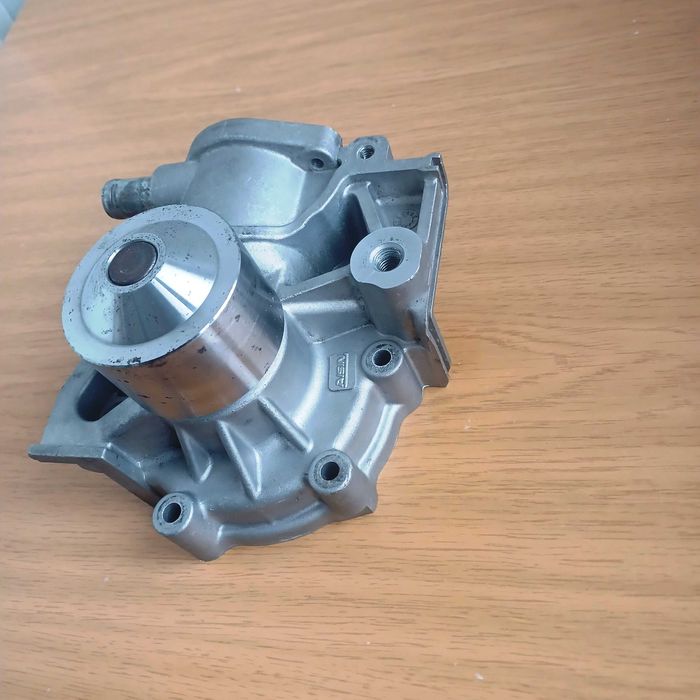 Водяний насос для Субару Легасі BF 3