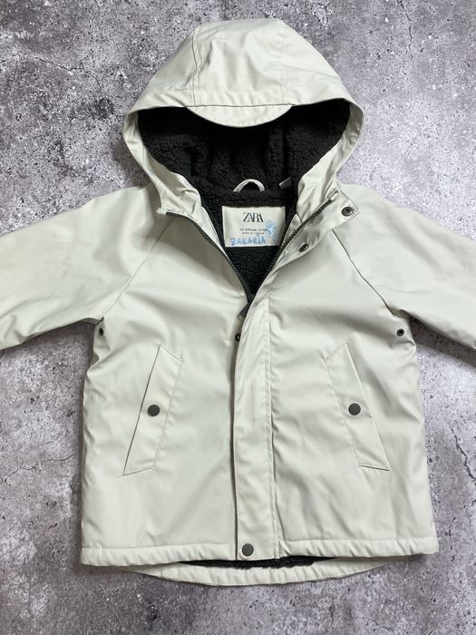 Детская 3-4 года теплая курточка парка Zara курточка на флисе дождевик