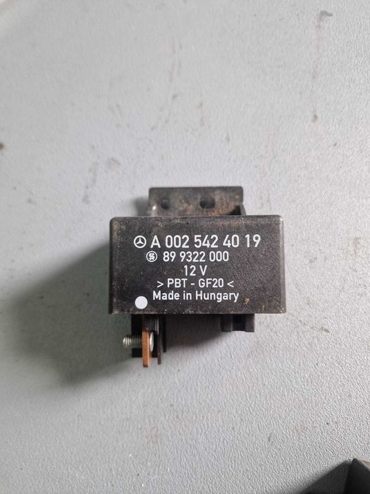 Przekaźnik świec żarowych CRAFTER SPRINTER 906