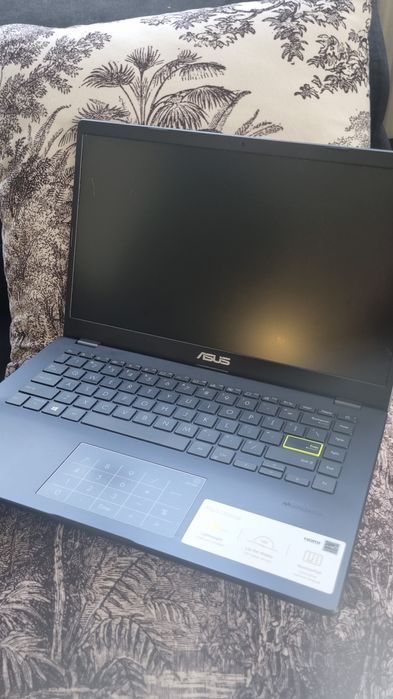 Laptop asus 2021 rok