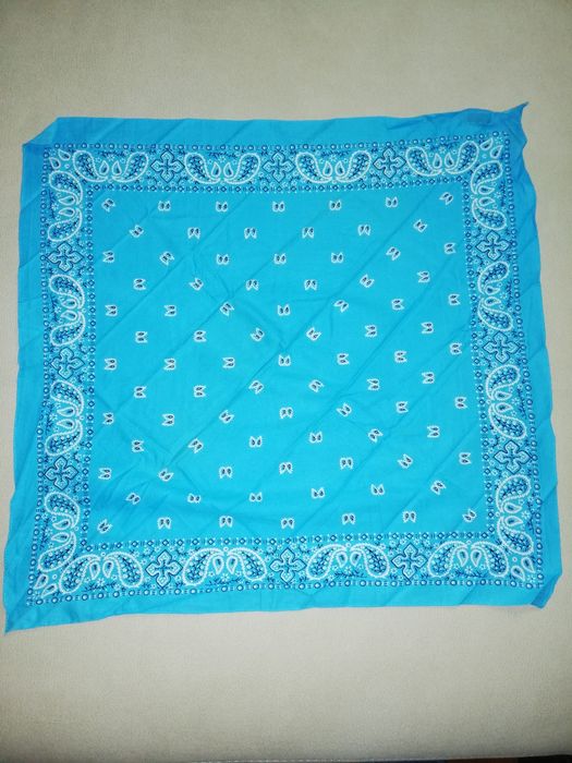 Lenços e cachecóis diversos