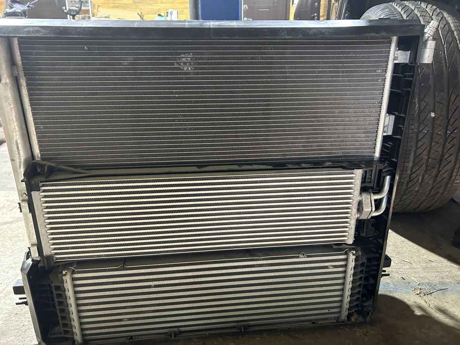 Продам касету радіаторв на BMW X03 G01, повний привід, 4*4 , бензин 2.