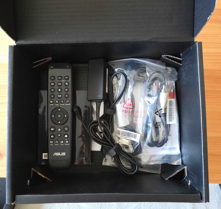 Asus O!Play HD2 Media Player / Box HDMI - Usada na caixa original, a funcionar