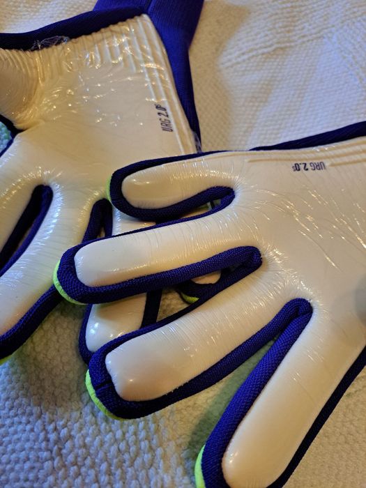 Вратарские перчатки Adidas X Pro (размер 9.5)
крій з внутр