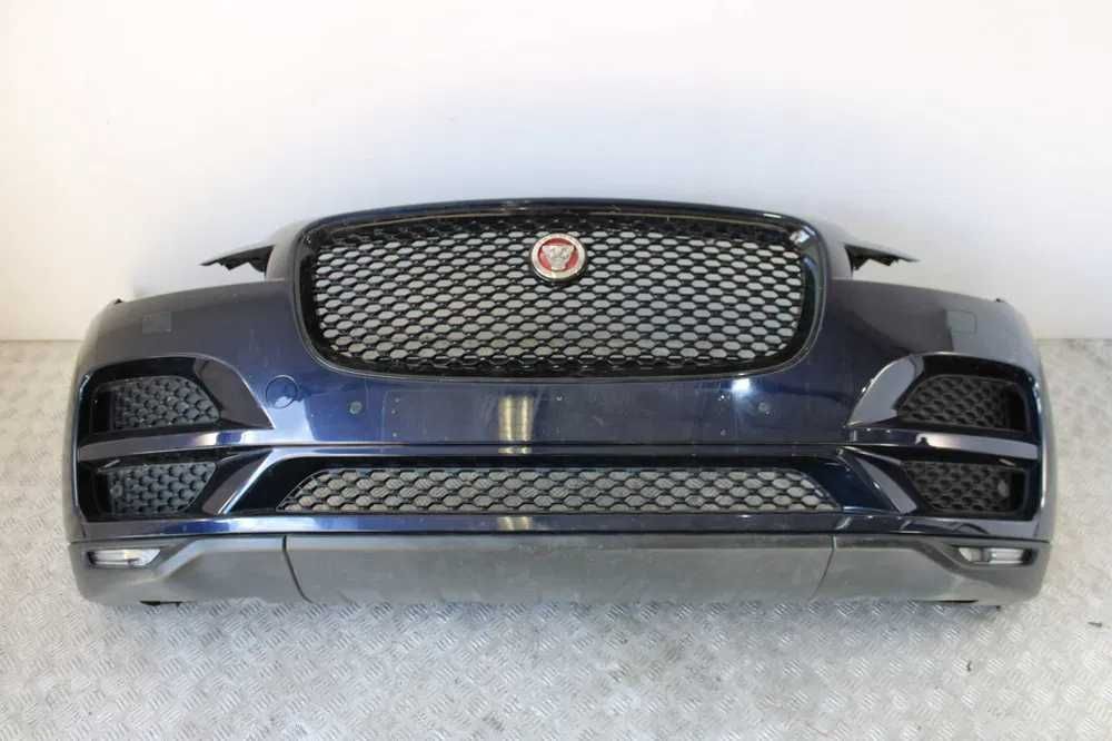 JAGUAR F-PACE X761 Бампер перед