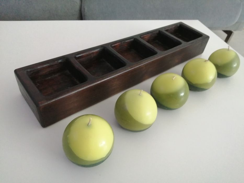 Suporte em madeira com velas incluídas - Loja Area - Valor Fixo