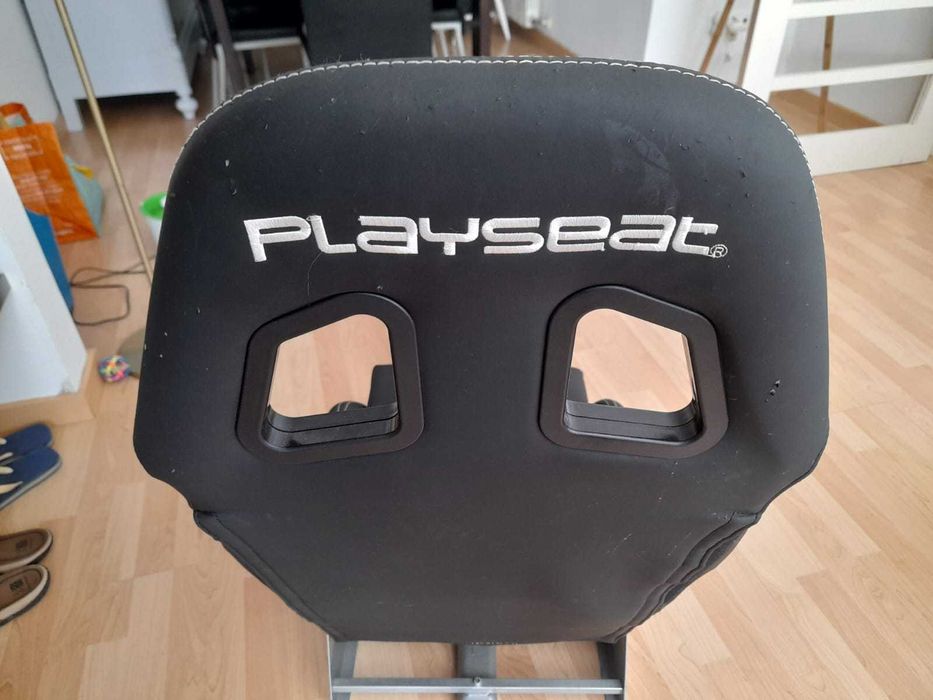 Playseat Evolution