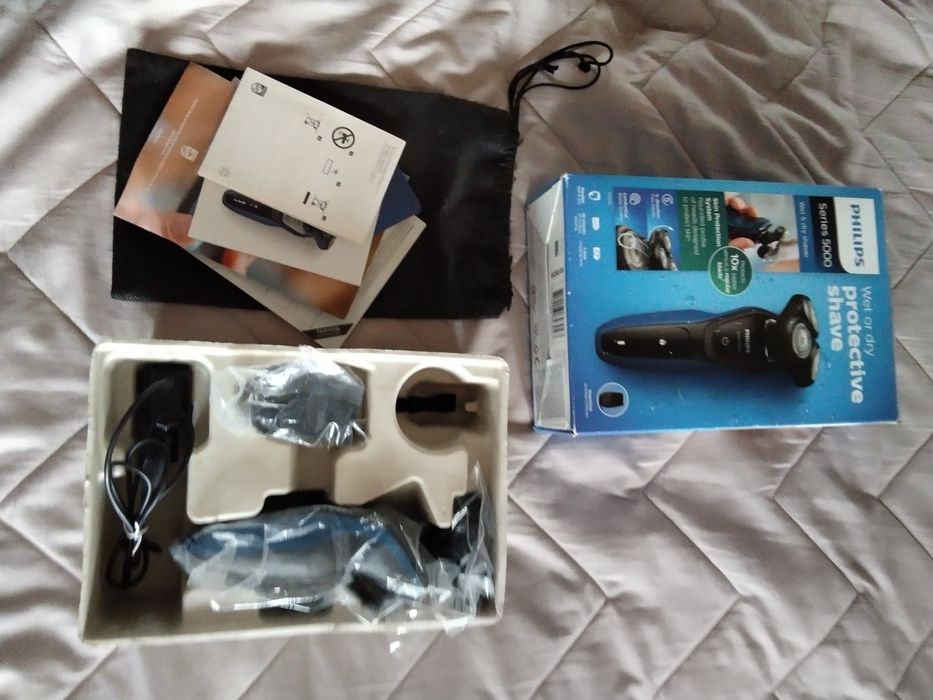 Электробритва. Philips s5250/06