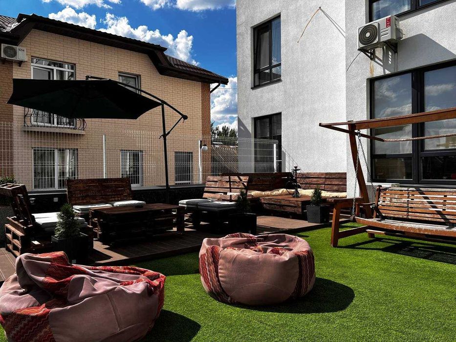 Шикарна квартира – студія, в клубному будинку!  Є ГЕНЕРАТОР !