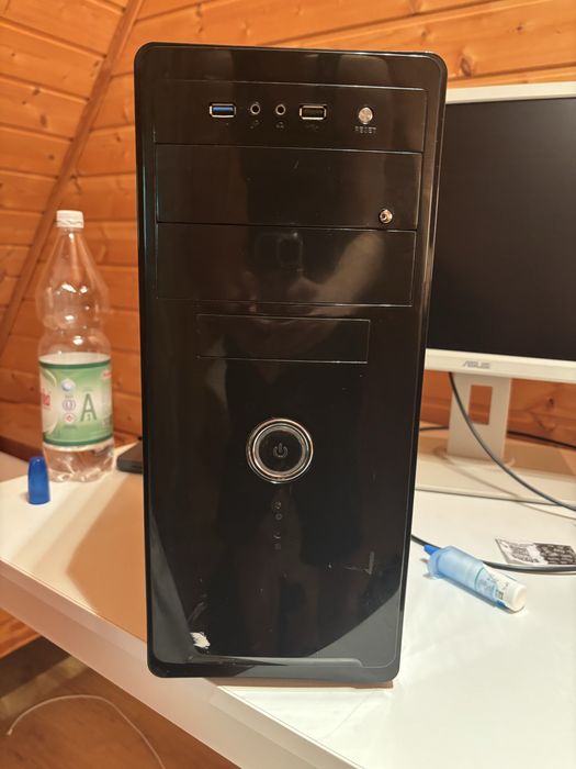 GAMINGOWY komputer i5 / RX 570