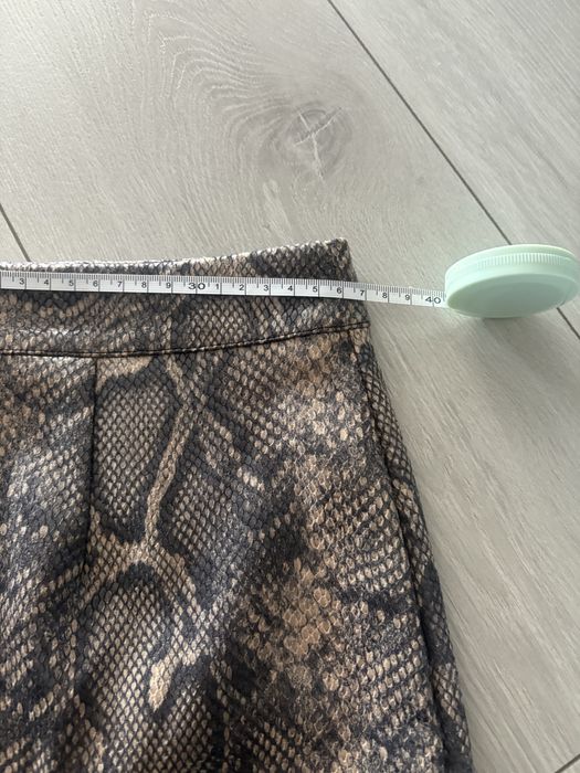 Spódnica mini r 38 wężowy wzór