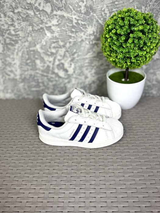 Adidas Superstar кроссовки 27 размер детские кожаные спортивные