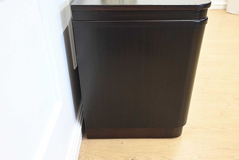ciemna mahoniowa szafka art deco pod tv s080310