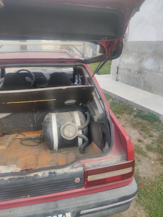 Peugeot 309 на ходу