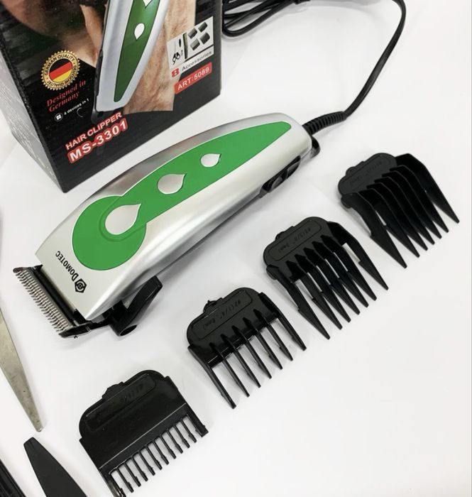 Машинка для стрижки с комплектом. Машинка для стрижки волосся